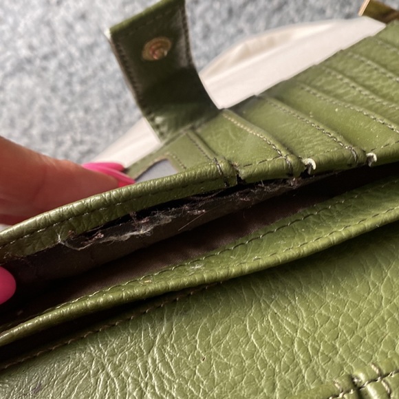 Matt & Nat green wallet - Picture 4 of 5